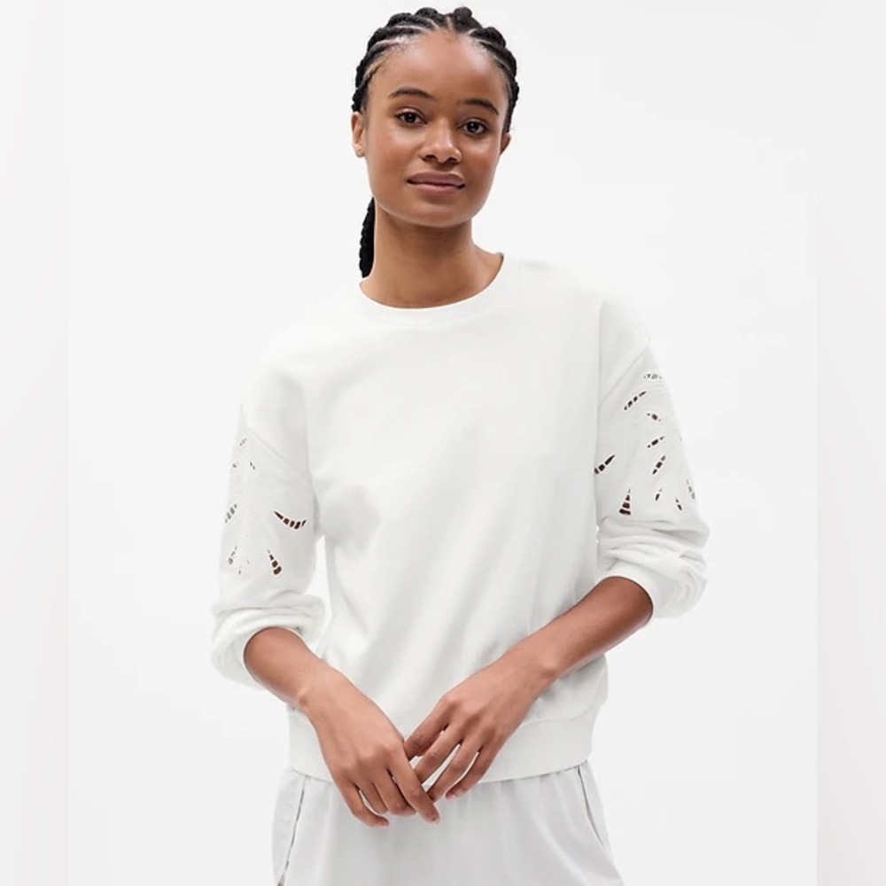 GAP | Vintage Soft Eyelet-Sleeve Sweatshirt Sz M